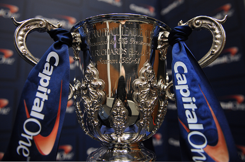 星空体育官网-包含冲刺阶段体能课后，阿斯顿维拉豪取连胜备战社区盾，赛场秩序良好，轮换策略成焦点的词条